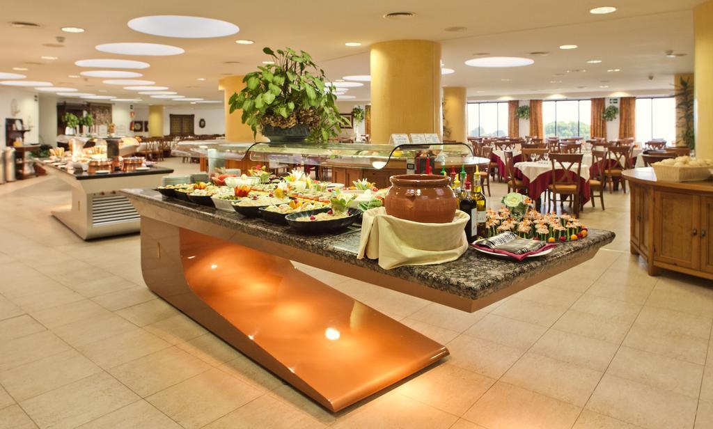 Hotel Trh